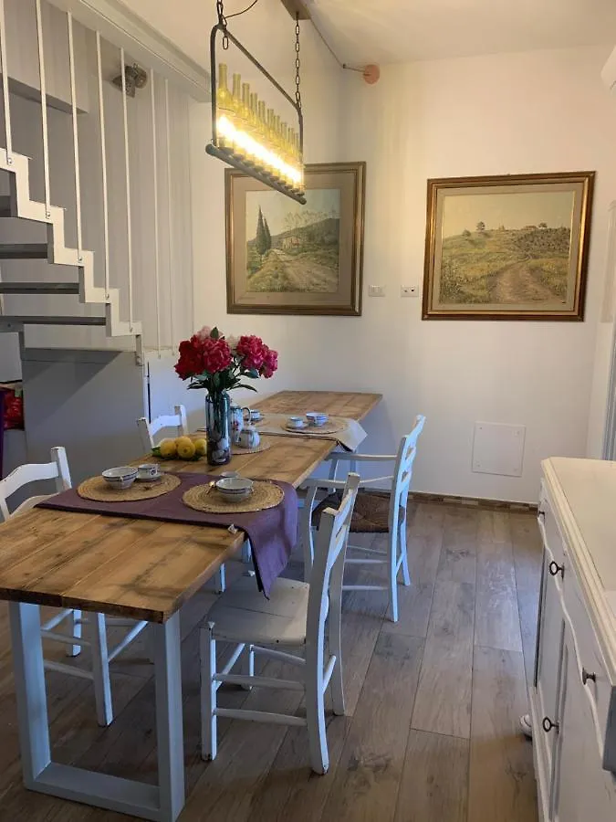 Bed and Breakfast Il giardino dei limoni Suvereto Bed & Breakfast
