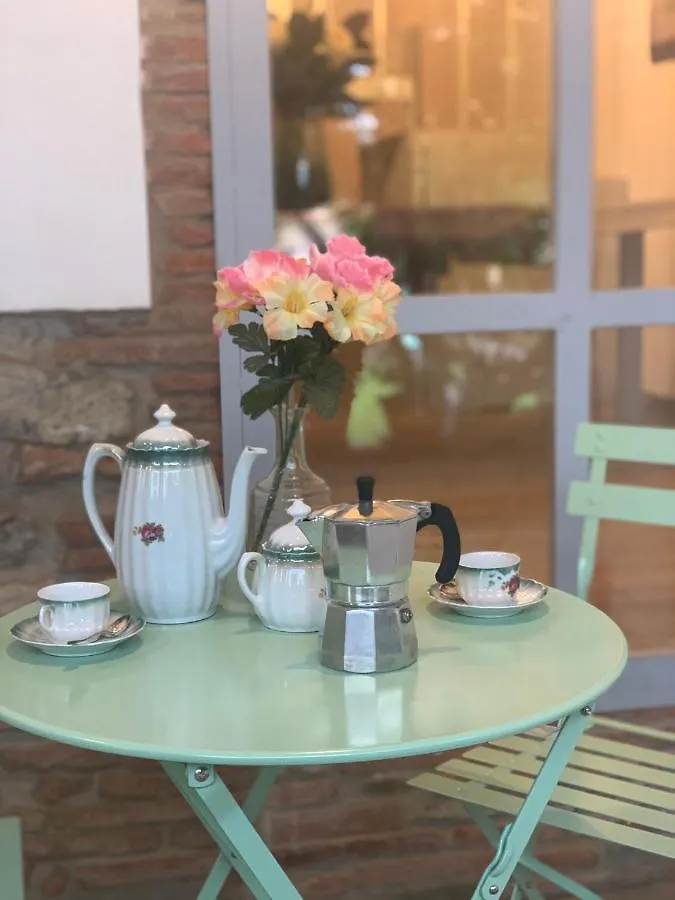 Bed and Breakfast Il giardino dei limoni Suvereto 0*,  Italia