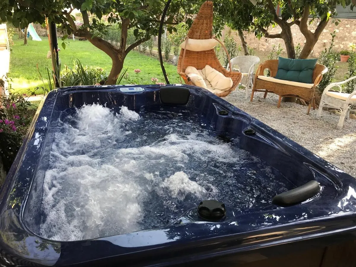 Bed and Breakfast Il giardino dei limoni Suvereto 0*,