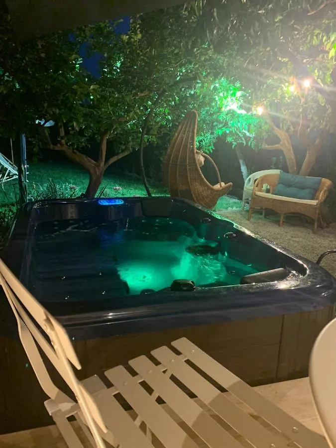 Il Giardino Dei Limoni Bed and Breakfast Suvereto Ιταλία